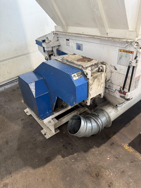 60 HP VECOPLAN RG42/60 XL SHREDDER(NEW IN 2006) STOCK # 0670925