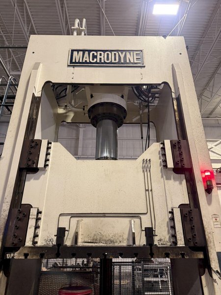 300 TON MACRODYNE MPZ300-2 STRAIGHT SIDE HYDRAULIC PRESS. STOCK # 0431526