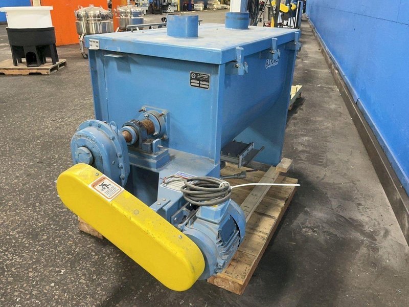 S .HOWES RIBBON BLENDER  -  M-244