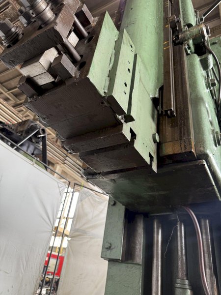 36" ROCKFORD MODEL SL HYDRAULIC VERTICAL SLOTTER WITH TOOLING. STOCK # 0668025