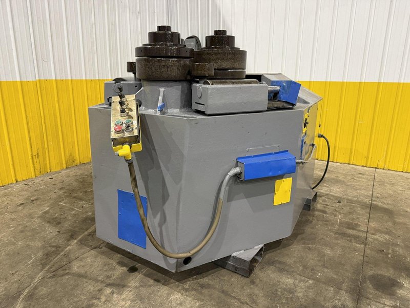 5" X 5" X 1/2" PULLMAX MODEL #Z41 VERTICAL/HORIZONTAL HYDRAULIC ANGLE ROLL: YOBRO #25804