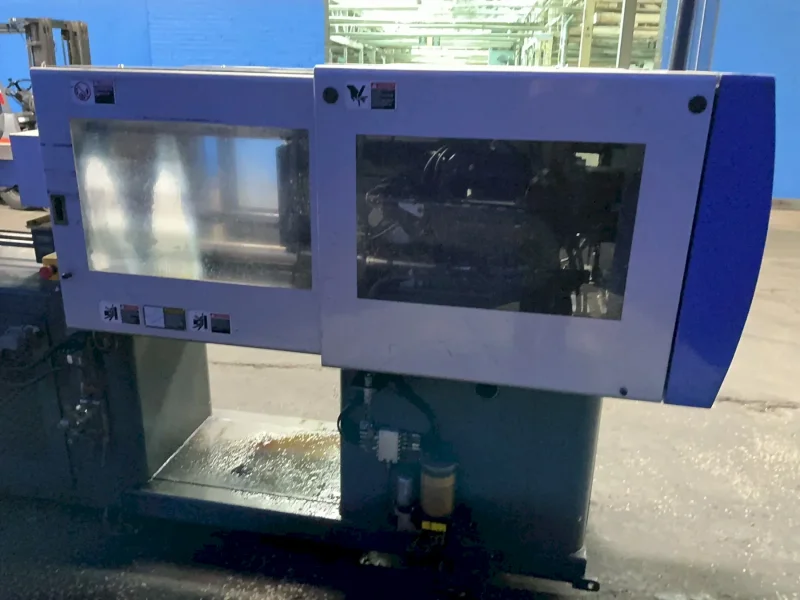 SUMITOMO 50 KA INJECTION MOLDING MACHINE   -  SE50D