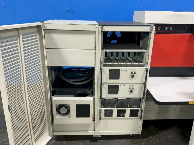GENRAD CIRCUIT BOARD TEST SYSTEM  -  2272