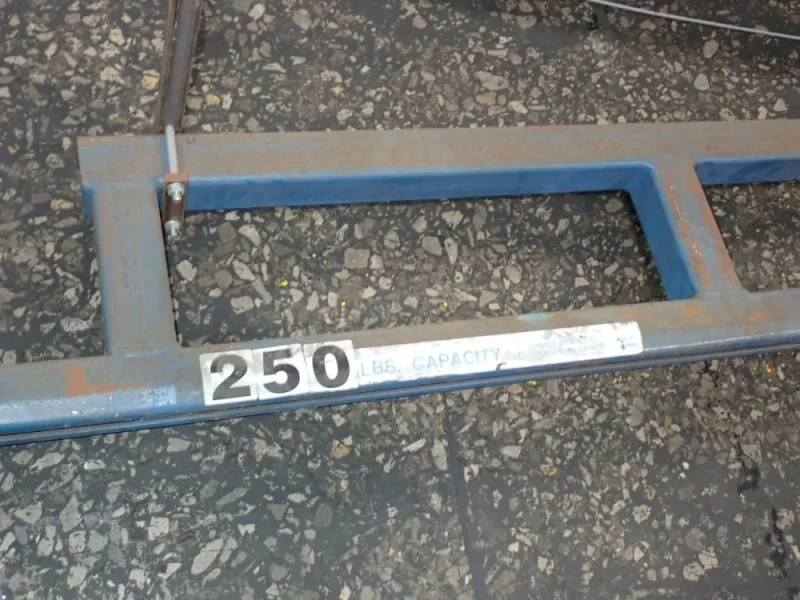 GORBEL 250 LBS JIB CRANE