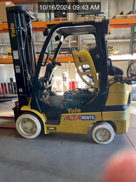 Yale  GC070VX,Price:  $20,790,Type:  Class 4 - I.C.E. Cushion,Year: 2013