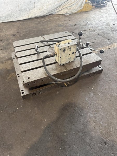 26" X 26" DEVLIEG AIR LIFT ROTARY. STOCK # 0220726