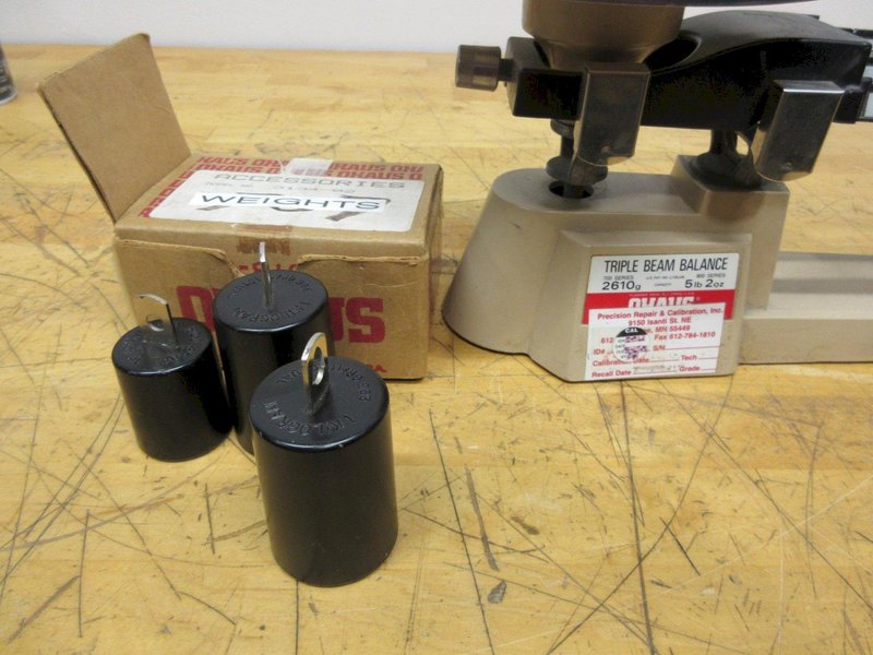 Triple Beam Balance Scale Grams W/ Calibration Weights- Auction Item