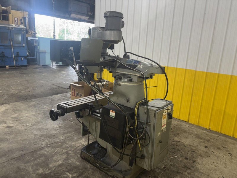 1.5 HP BRIDGEPORT 2 AXIS  CNC VERTICAL RAM TYPE MILL WITH PROTOTRAK PLUS CONTROL: YOBRO #24118