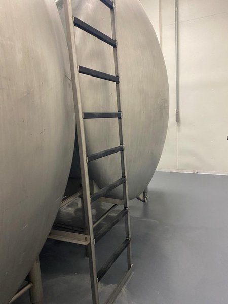 4,500 Gallon Trinity Industries Stainless Steel Holding Tank, 1991 – Admix Rotosolver High Shear Mixing System