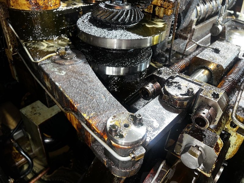 Asahi Okuma Model APF-1513-5 Five Die Progressive Heading Machine