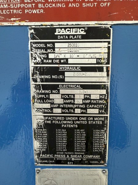 10’ X 1/4" PACIFIC MODEL #250B10 HYDRAULIC SHEAR. STOCK # 0665425