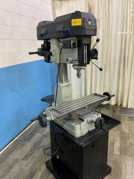 RF 31 MILLING &amp; DRILLING MACHINE: STOCK #80938
