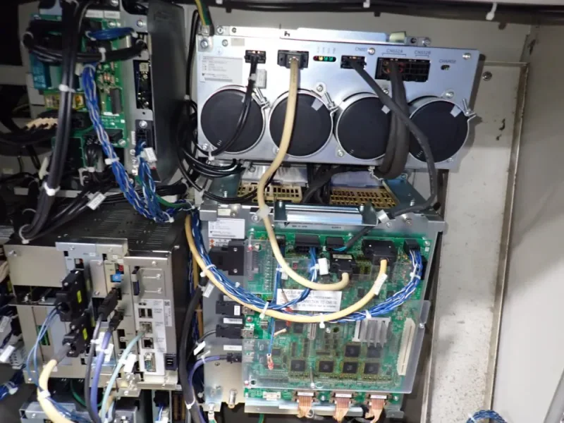 YASKAWA ELECTRIC CORPORATION ROBOT CONTROL  -  MOTOMAN DX100