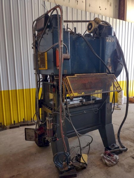 60 TON OAK HIGH SPEED FIN STAMPING PRESS: STOCK #11545