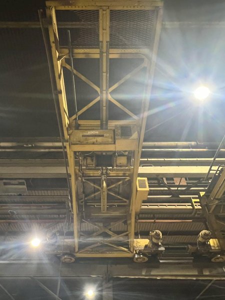 3 TON X 15' SHEPARD-NILES WALL MOUNTED POWERED GANTRY CRANE: STOCK 18473