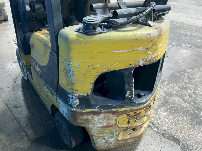 YALE 4550 LBS PROPANE FORKLIFT  -  GLC050VXNGSE094