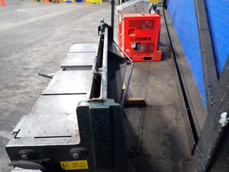 TENNSMITH 24 GA. HYDRAULIC SQUARING SHEAR