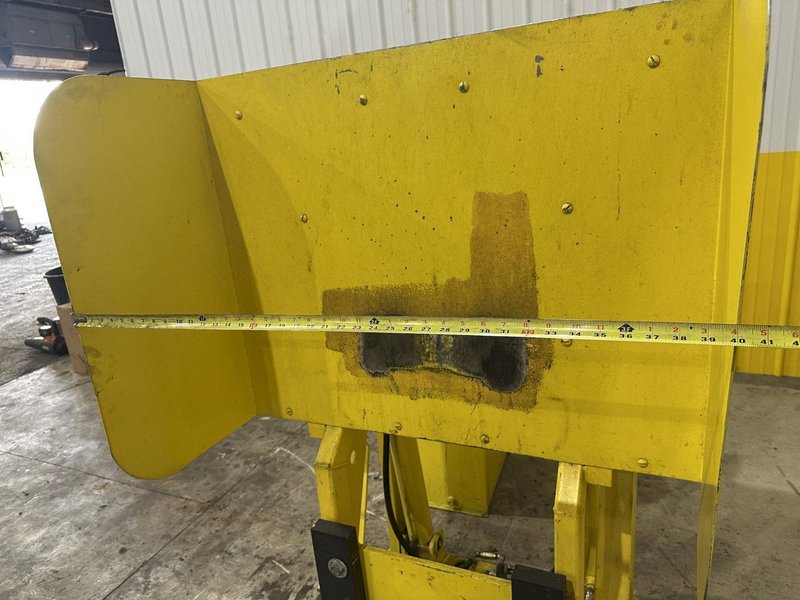48&quot; HYDRAULIC PALLET INVERTER / FLIPPER / UPENDER MACHINE: STOCK #22798