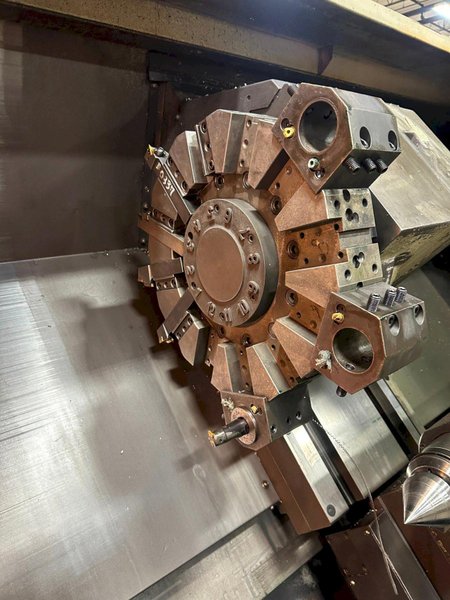 Doosan Puma 300LC CNC Lathe, 2006 – Low Hours, 15″ Chuck, Chip Conveyor, Programmable Tailstock, Presetter