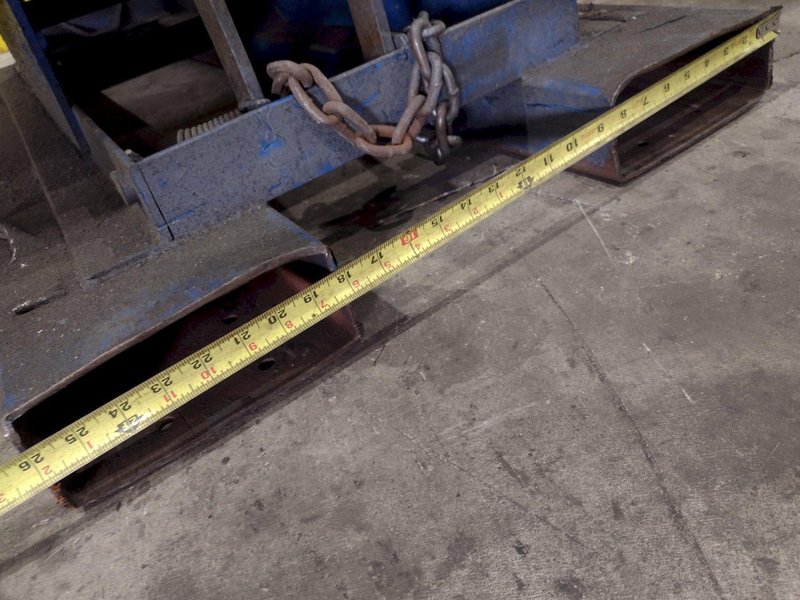 1 YARD X 6,000 LBS VESTIL MODEL #D-HOP-100-HD SELF DUMPING HOPPER: STOCK #22488