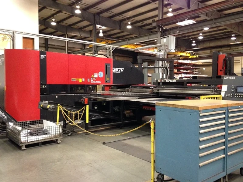 2004 AMADA APEILO III 367V | Punches, Fabricating