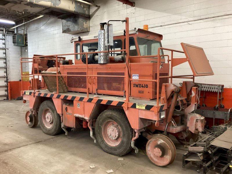 SWX410 Shuttlewagon Mobile Railcar Mover
