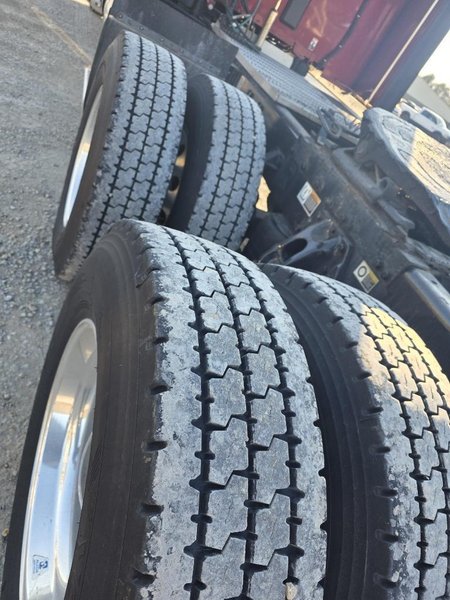 2022 Peterbilt 567 804177