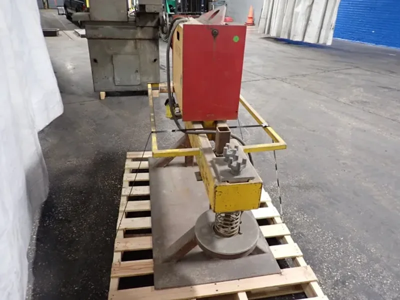 THE CALDWELL GROUP VACUUM LIFTER  -  3E6V85