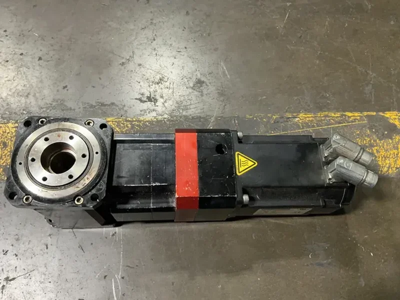 Kollmorgen  Pm Servomotor W/ Micron Gearhead - Akm52k-ancndb00