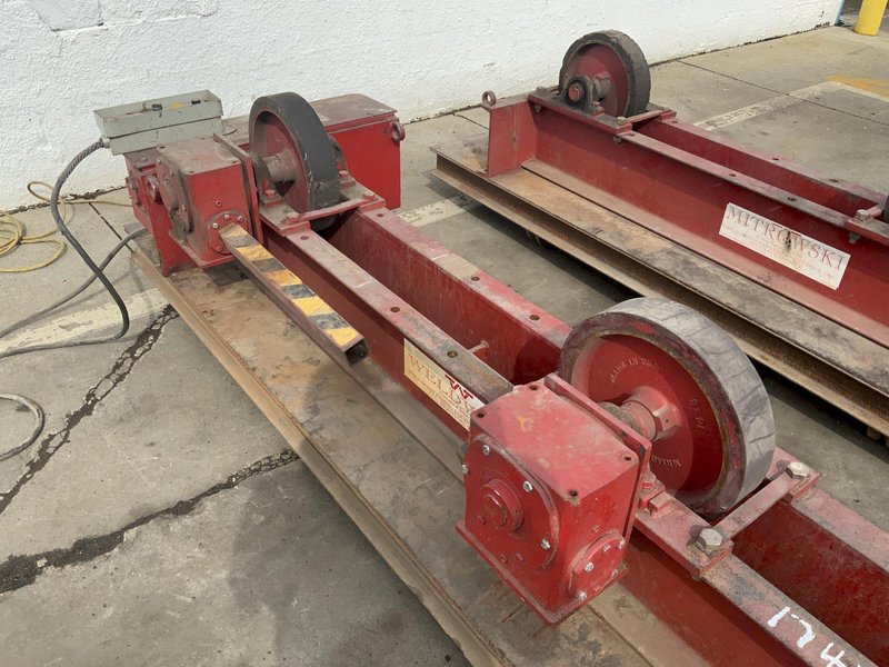 5 TON WELDWIRE TANKS  WWRI-5 TURNING ROLL SET: STOCK #81017