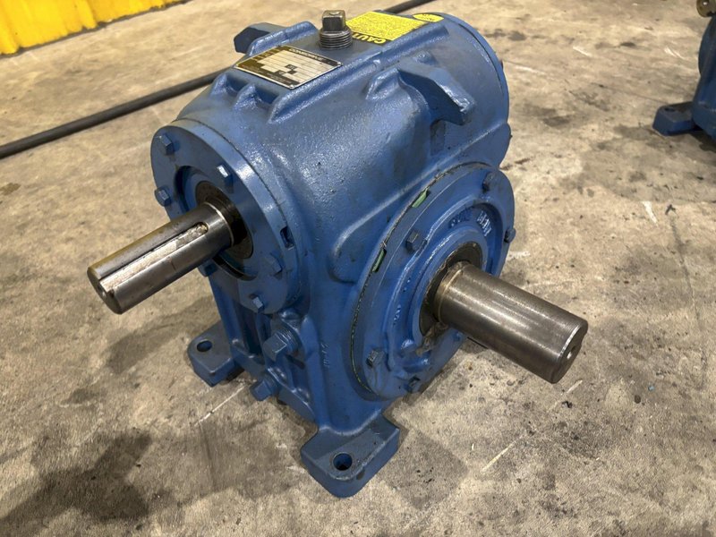 CONEDRIVE MODEL #H040-4 GEARBOX: YOBRO #23891