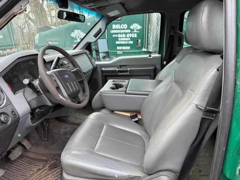 Ford F-450 Utility Truck, 2012 – 6.7L Power Stroke Diesel, Service Body, DRW, Auto,