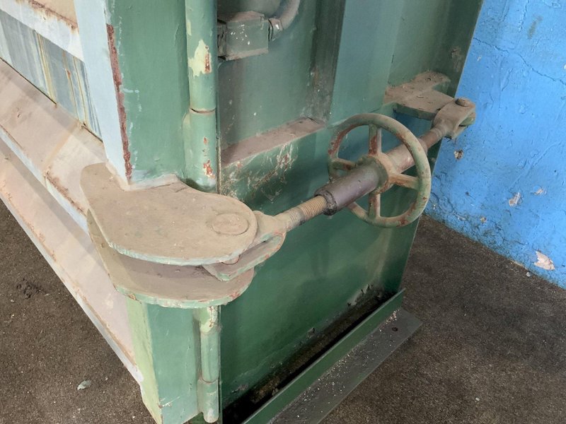 60" X 30" SELCO CARDBOARD BALER: STOCK #74743