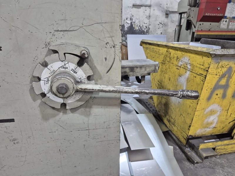 1/4” x 12’ AccurShear 625012 Hydraulic Shear, 2001