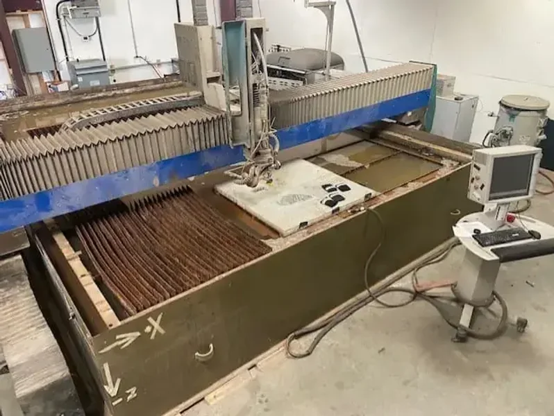 2011 FLOW WMC2 4060 | Waterjet Cutters