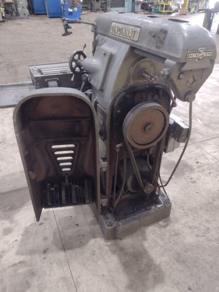 3 HP CINCINNATI MODEL 1-18 PLAIN HORIZONTAL MILLING MACHINE: STOCK #21030