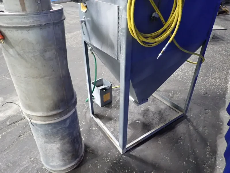 TRINCO DRY BLAST CABINET  -  36/BP