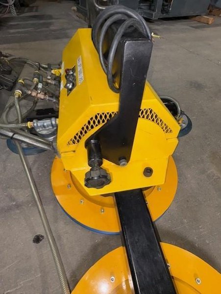 5,000lbs ANVER CORP VACUUM SHEET LIFTER STOCK# 4154