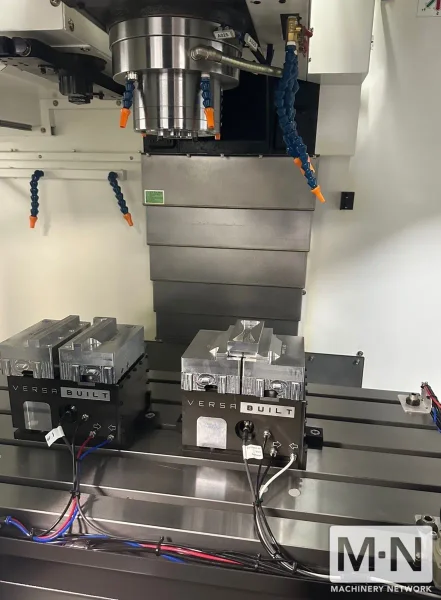 YCM jC10 CNC Vertical Machining Center, 2022