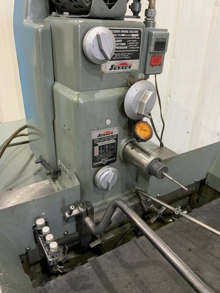 5-1/2" SUNNEN MBB 1650 PRECISION HONE W/ TOOLING: STOCK #81470