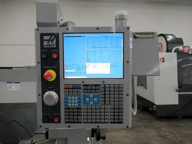 Haas TL-1 CNC Toolroom Lathe w Tailstock, 8" Chuck, Coolant Intuitive Programming