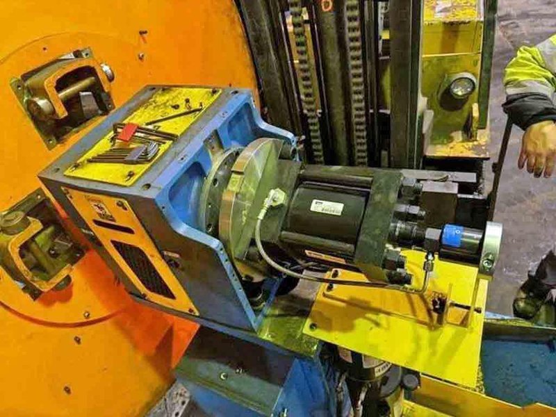 6,000# x 14" Machine Concepts Uncoiler