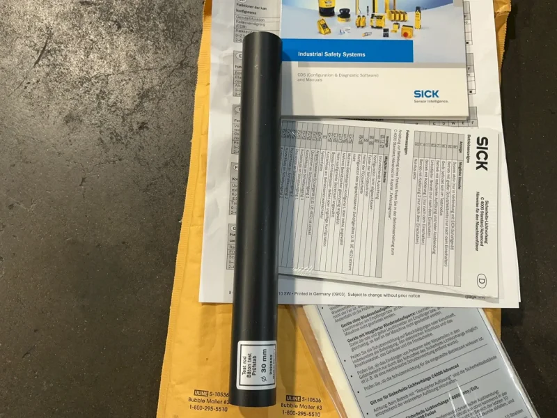SICK 19 M SCANNING RANGE SAFETY LIGHT CURTAIN SENDER  -  C40S-0703DA010