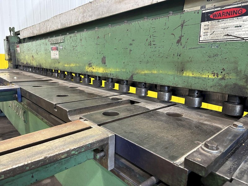 12' X 1/2" WYSONG MODEL #1250 MECHANICAL POWER SQUARING SHEAR: STOCK #19618