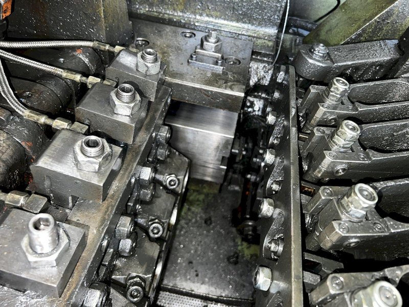 8mm Moroni Transfer Header Model MB/765