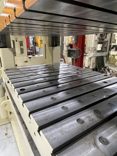 400 ton Blow SC2-400-84-48 Used Straight Side Mechanical Metal Stamping Press For Sale, Year 1989, RECONDITIONED!