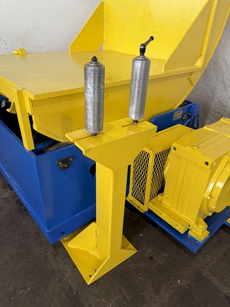 20,000 LB X 60" BRILEX COIL UP-ENDER. STOCK # 0237425.