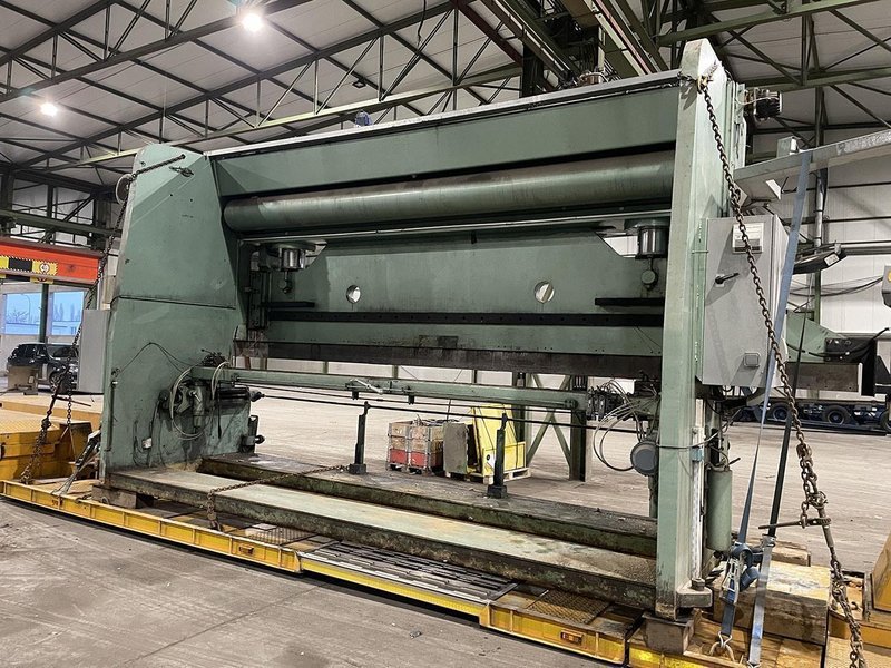 Colly - 320 ton x 7100 mm CNC