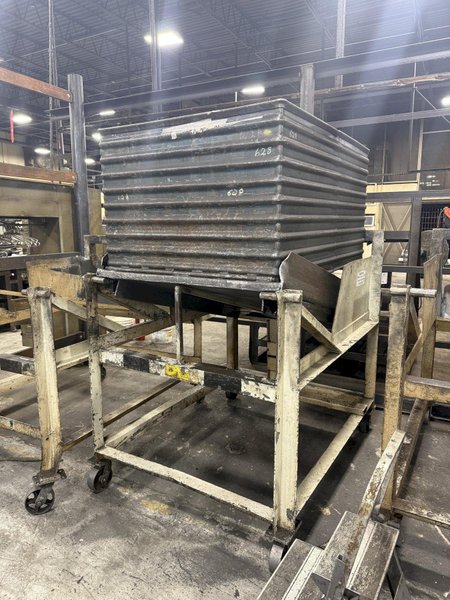 60" X 42" X 21" HIGH DROP BOTTOM CORRUGATED PARTS STORAGE BINS: YOBRO #24697