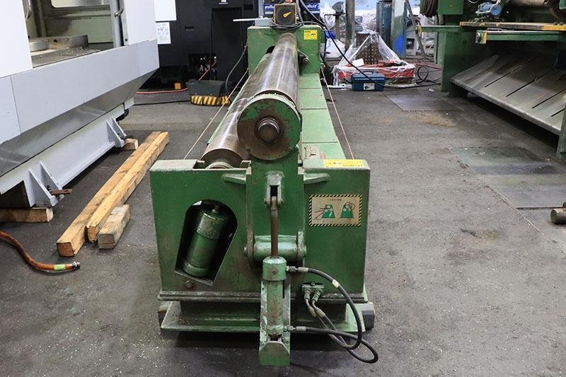 10 Ga. X 12 ft Hassleholms (Roundo) 3-Roll Hydraulic Plate Bending Roll Model PA 185/12
